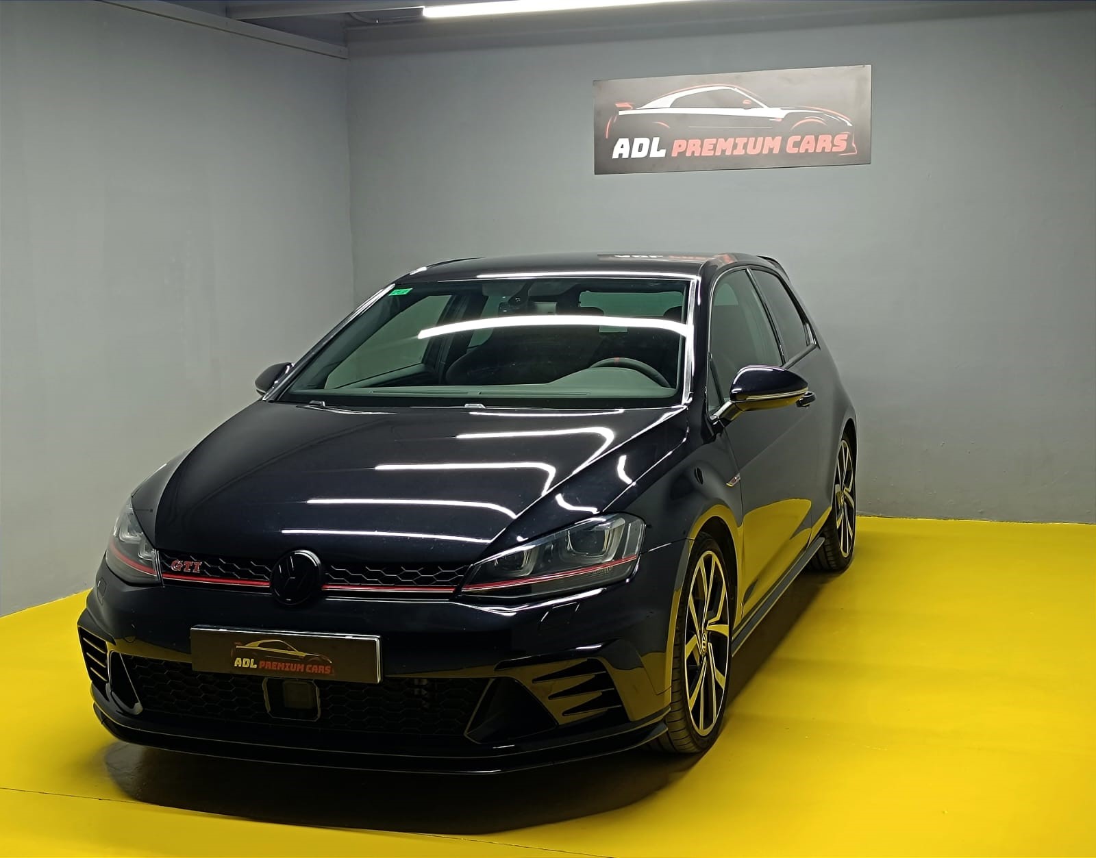 VOLKSWAGEN GOLF GTI CLUBSPORT MK7 265CV