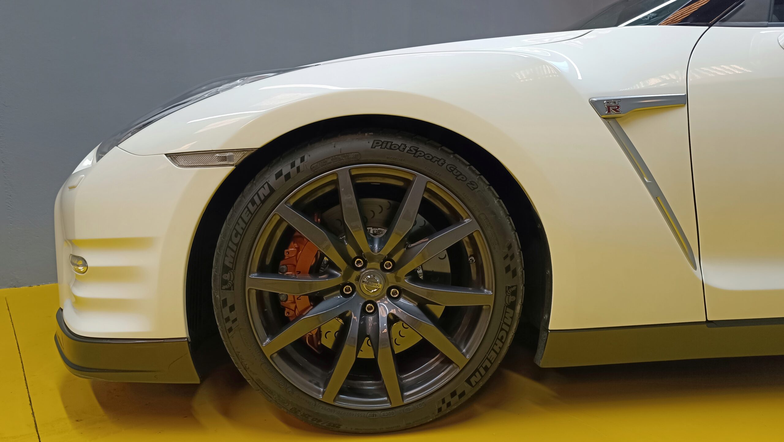 RESERVADO!  NISSAN GT-R 35 Black Edition 550CV