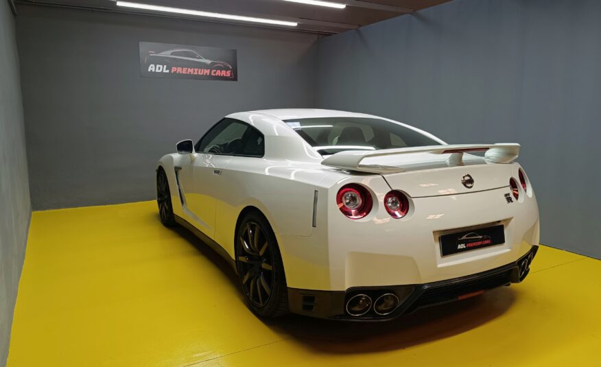 NISSAN GT-R 35 Black Edition 550CV