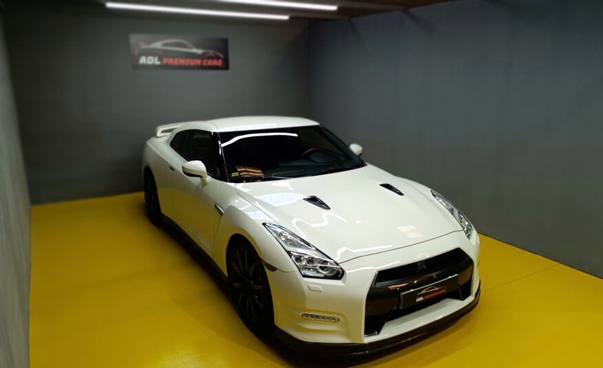 NISSAN GT-R 35 Black Edition 550CV