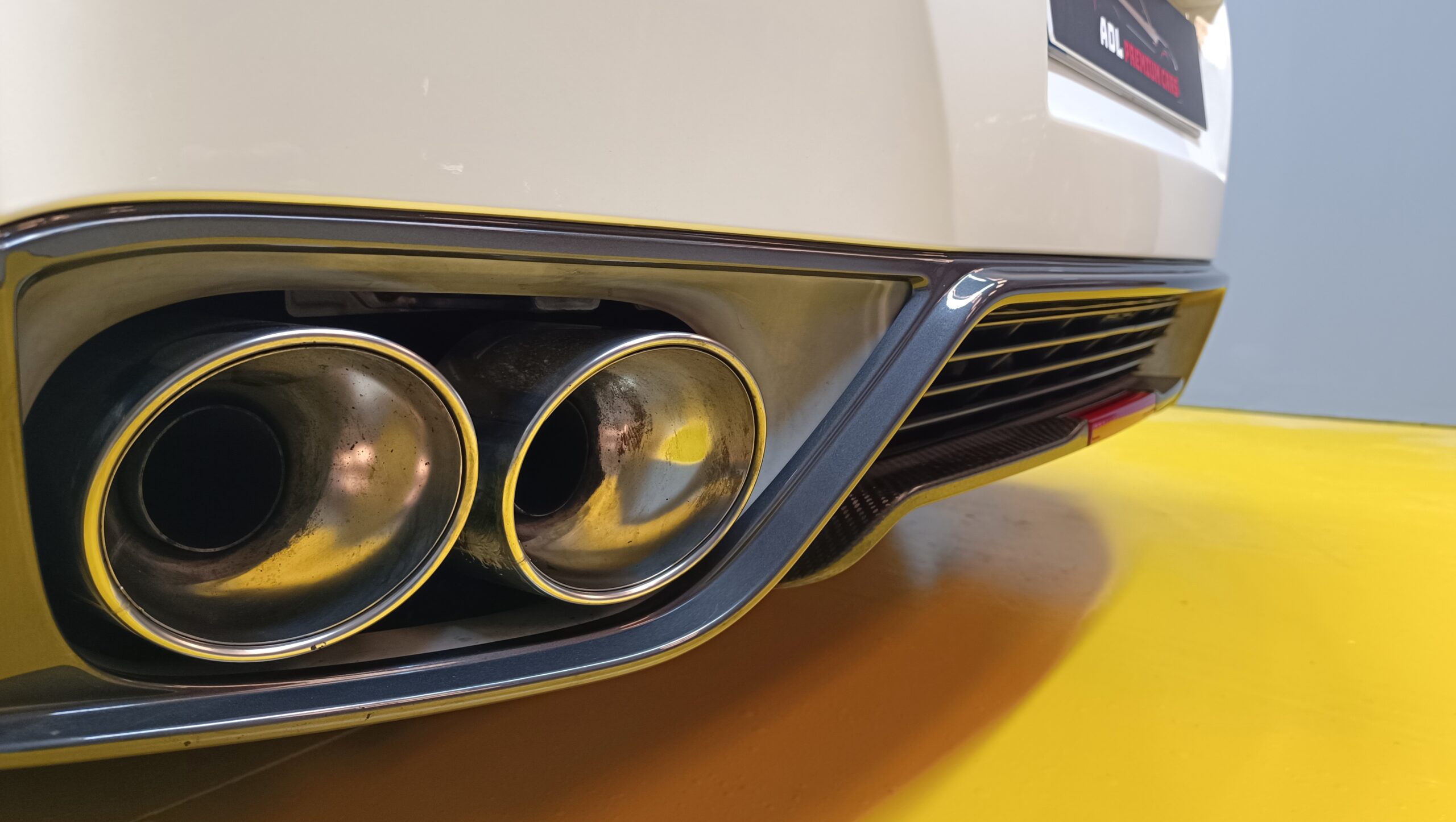 RESERVADO!  NISSAN GT-R 35 Black Edition 550CV