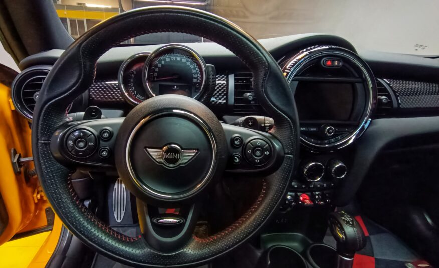 MINI JOHN COOPER WORKS 231CV