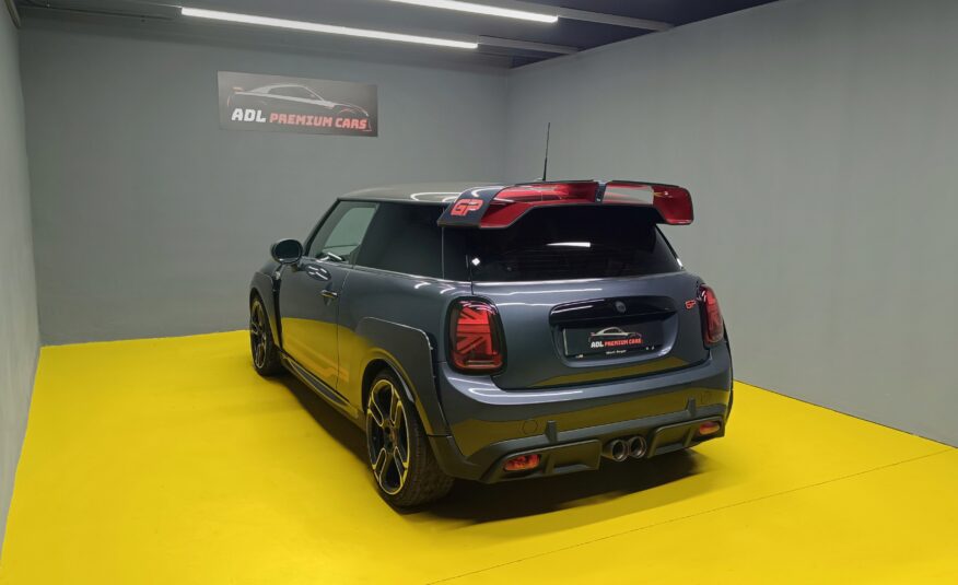 MINI John Cooper Works GP 306CV