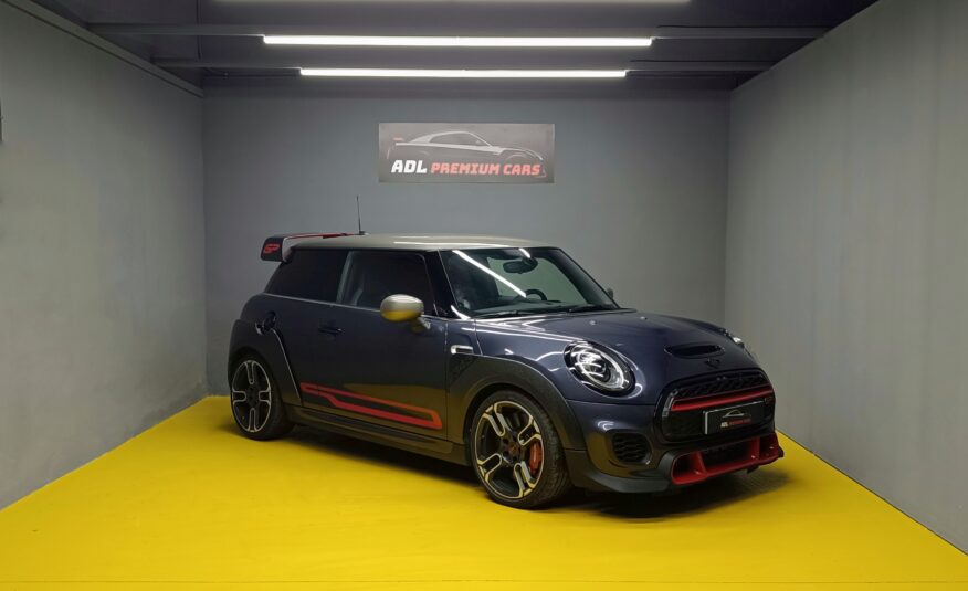 MINI John Cooper Works GP 306CV