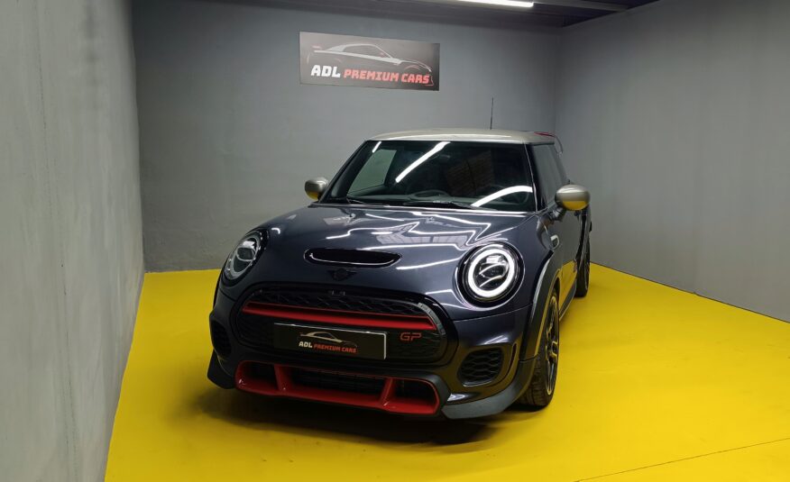 MINI John Cooper Works GP 306CV