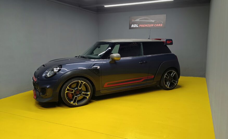 MINI John Cooper Works GP 306CV