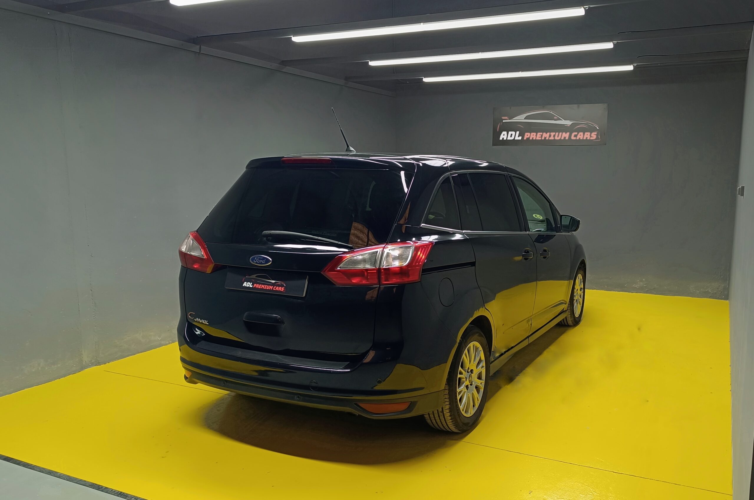 FORD GRAN CMAX 2.0 TDCI TITANIUM 140CV