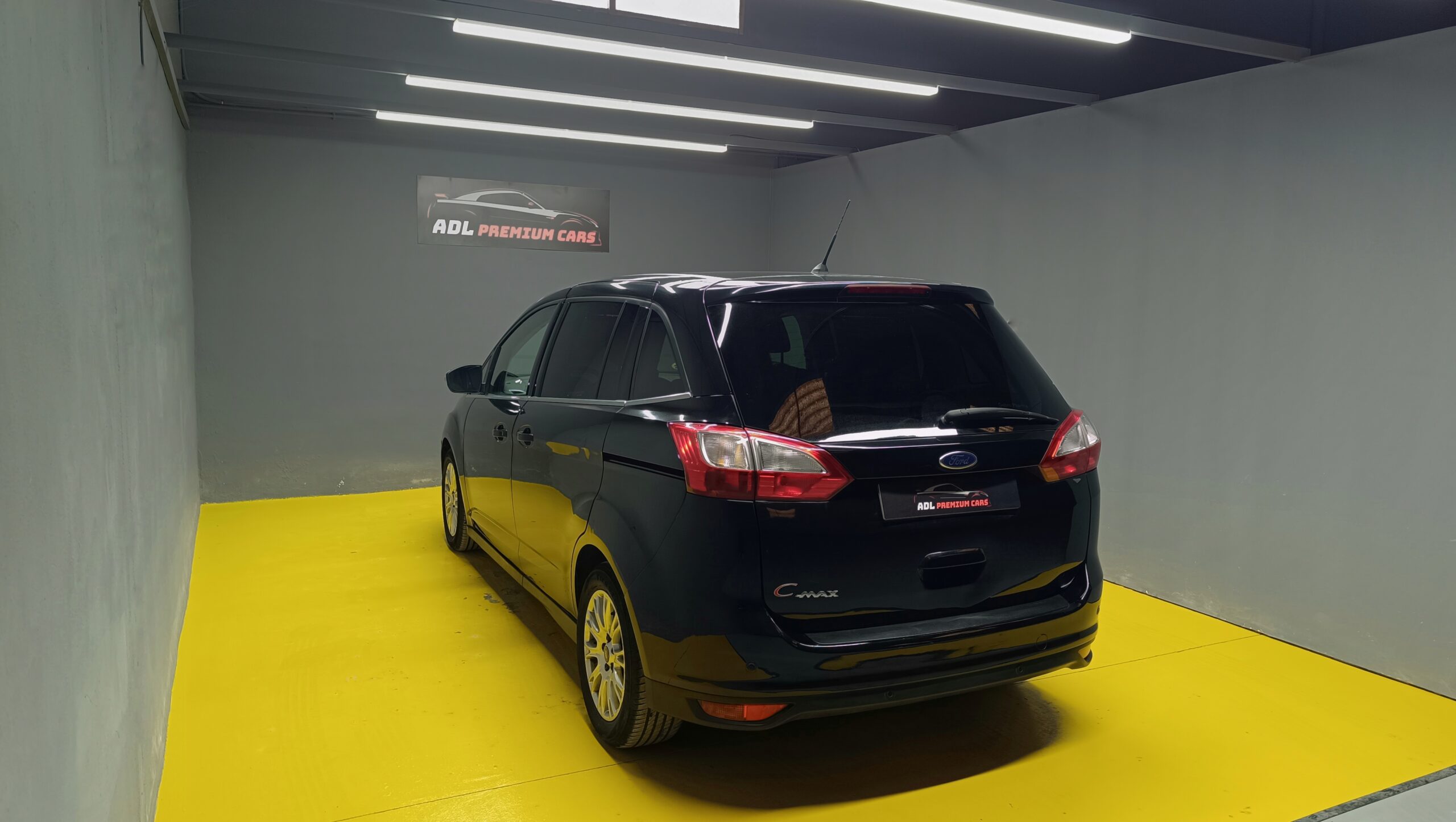 FORD GRAN CMAX 2.0 TDCI TITANIUM 140CV