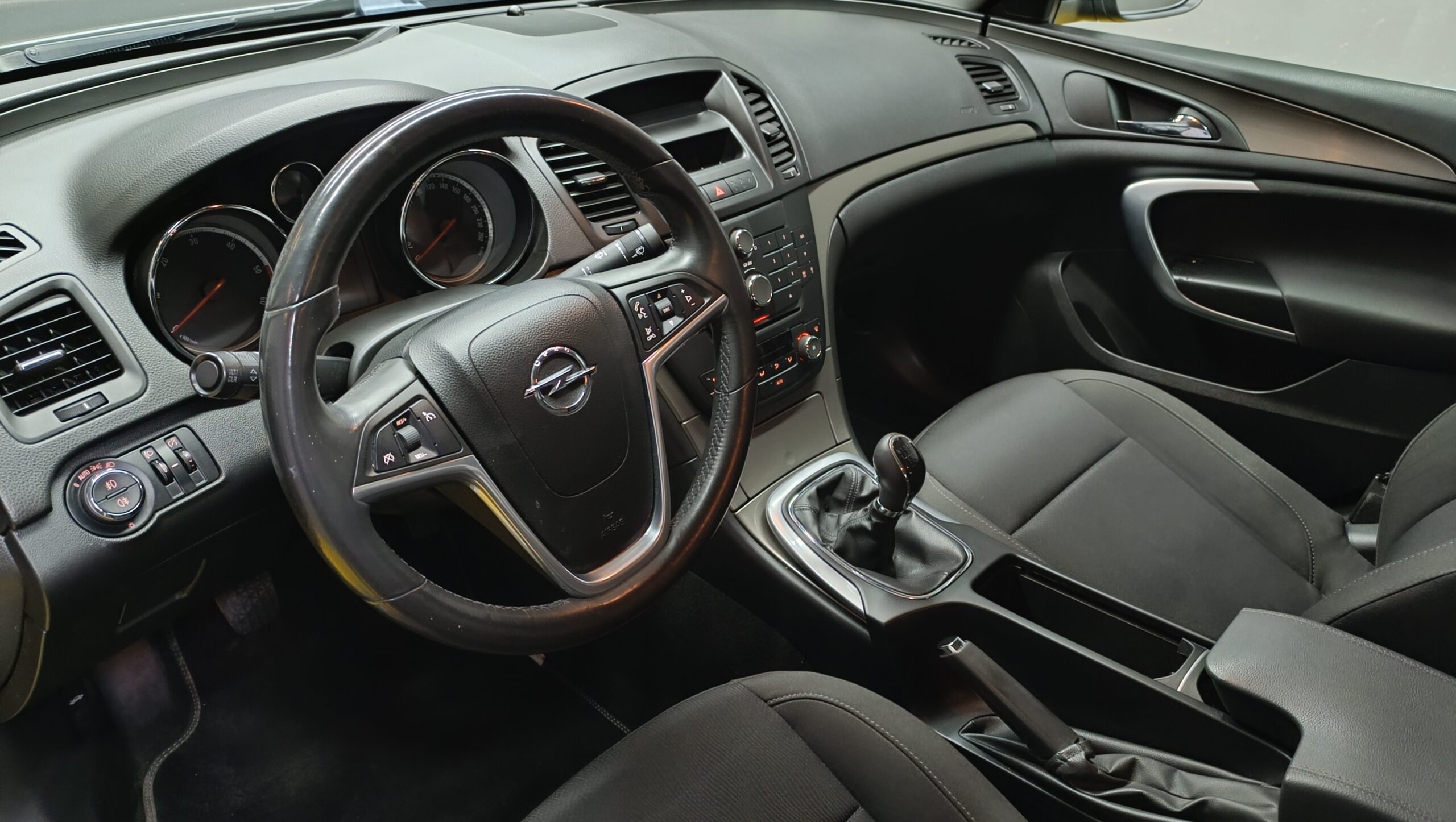 OPEL INSIGNIA COSMO 2.0 CDTI  130CV