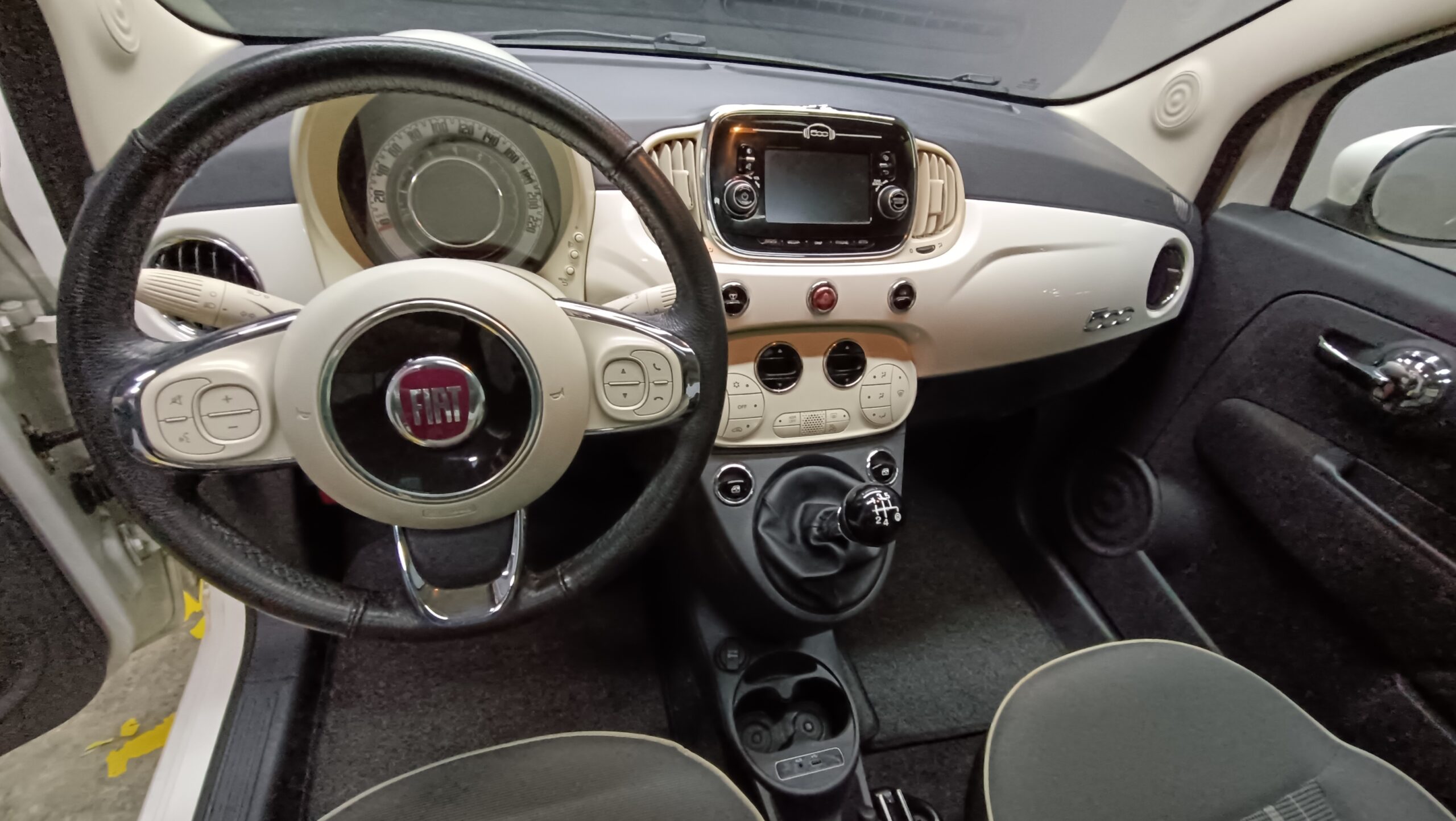 FIAT 500 LOUNGE 1.2 70CV