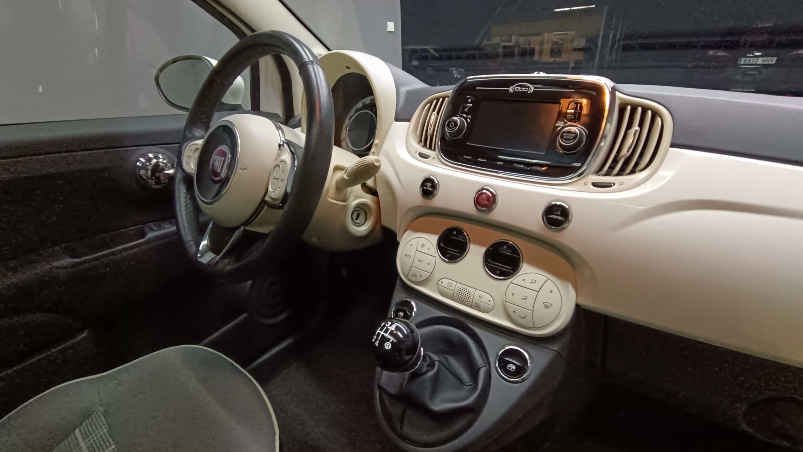 FIAT 500 LOUNGE 1.2 70CV