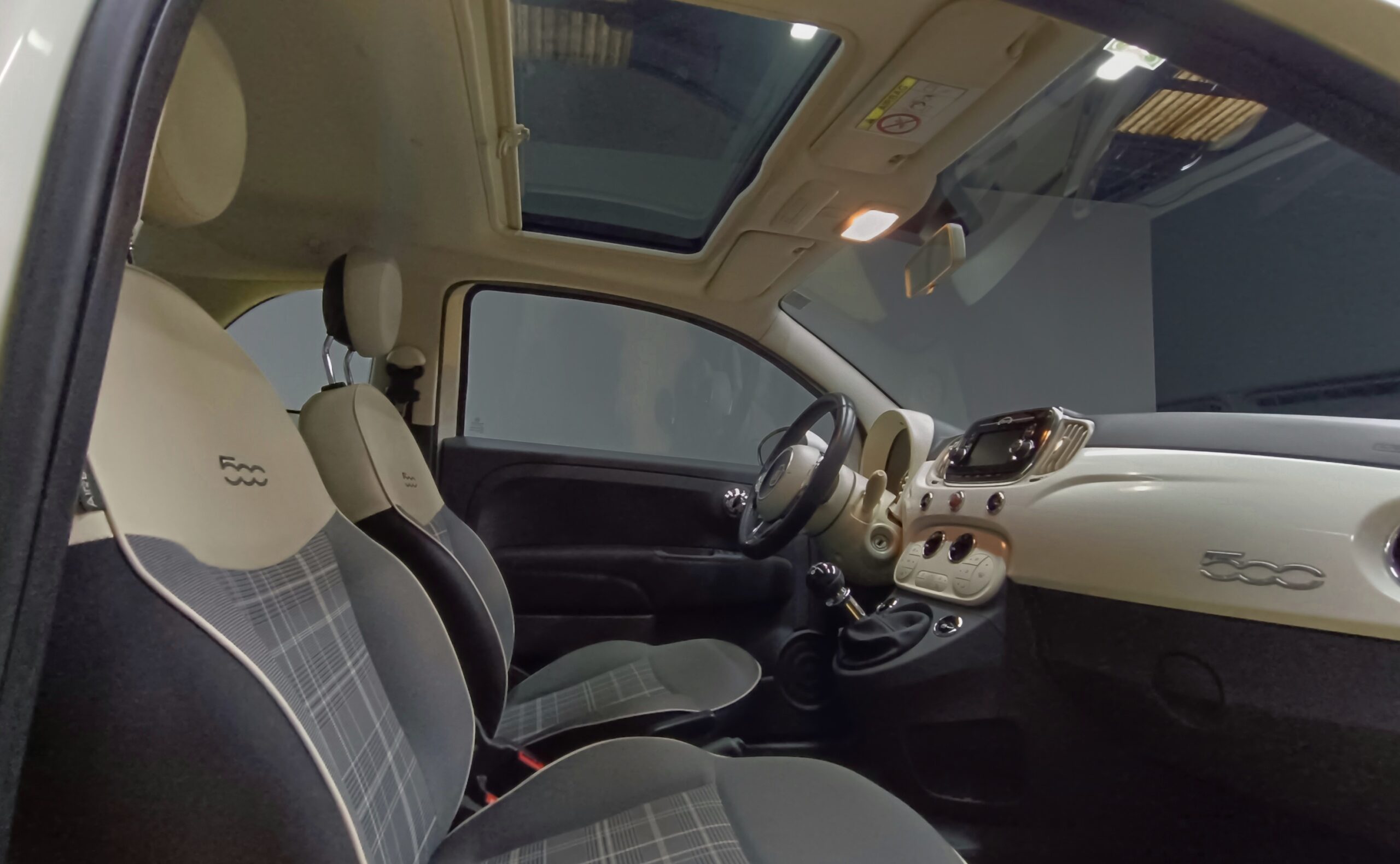 FIAT 500 LOUNGE 1.2 70CV