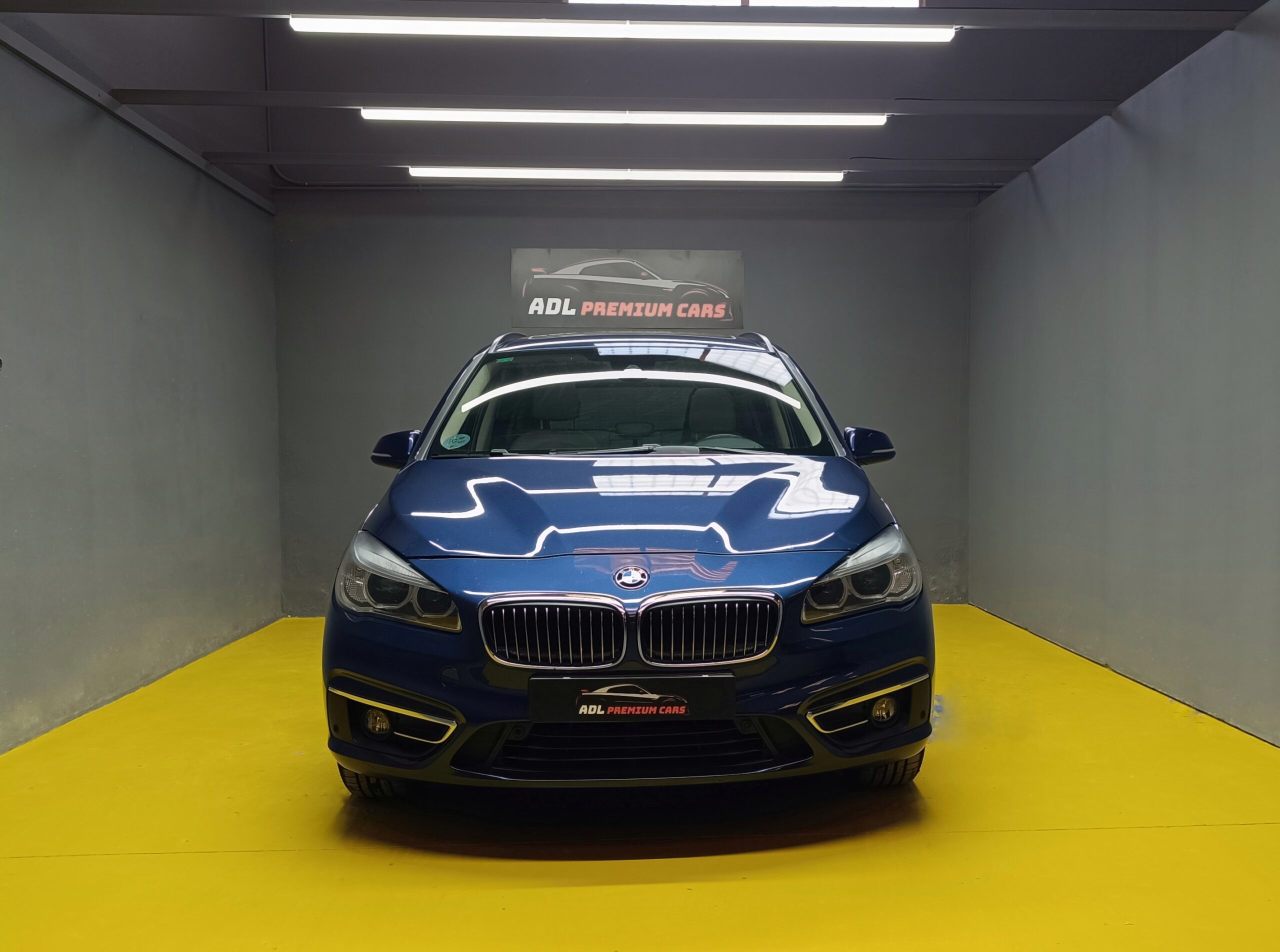 BMW 218D GRAN TOURIER LUXURY EDITION