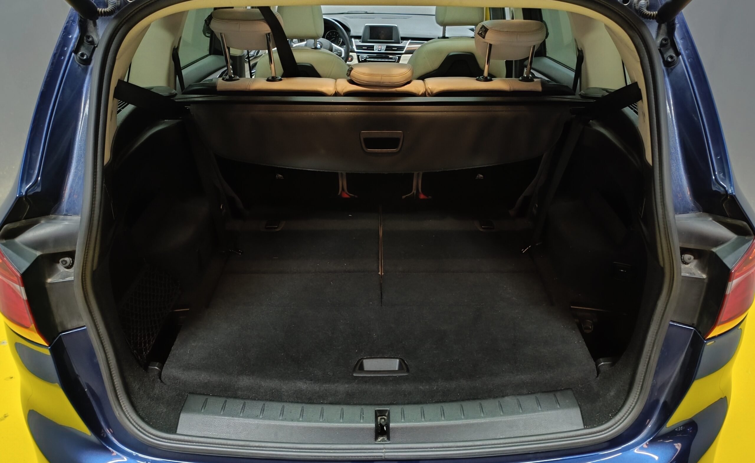 BMW 218D GRAN TOURIER LUXURY EDITION