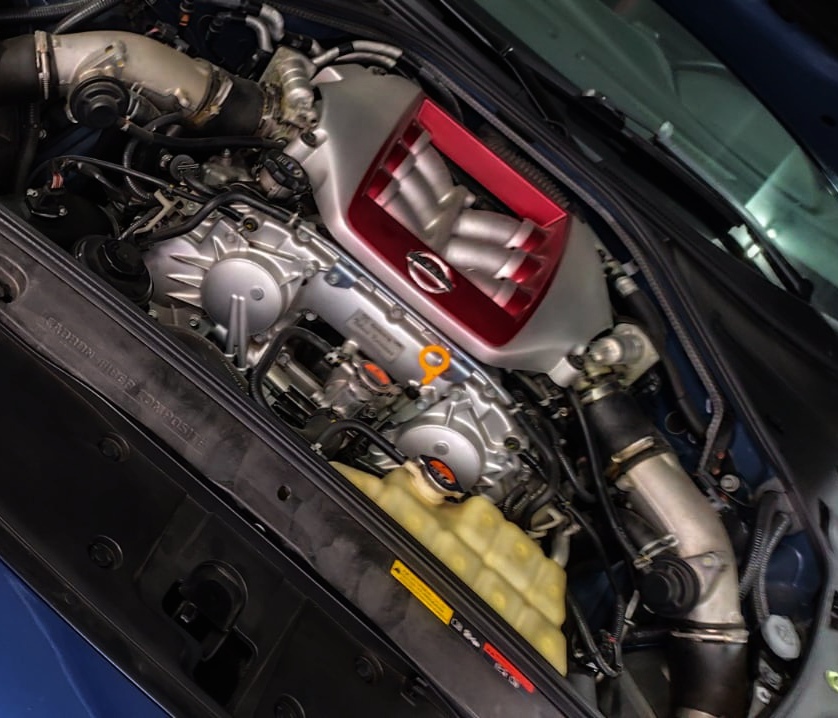 NISSAN GT-R 35 BLACK EDITION 550CV