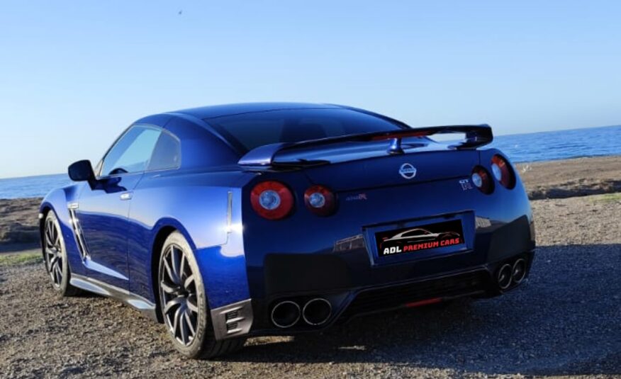 NISSAN GT-R 35 BLACK EDITION 550CV