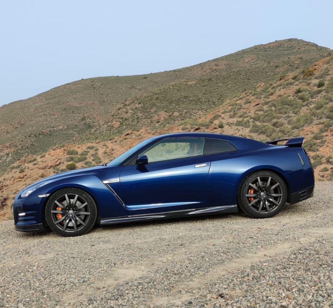 NISSAN GT-R 35 BLACK EDITION 550CV