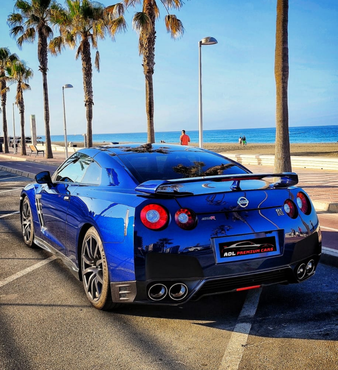 NISSAN GT-R 35 BLACK EDITION 550CV