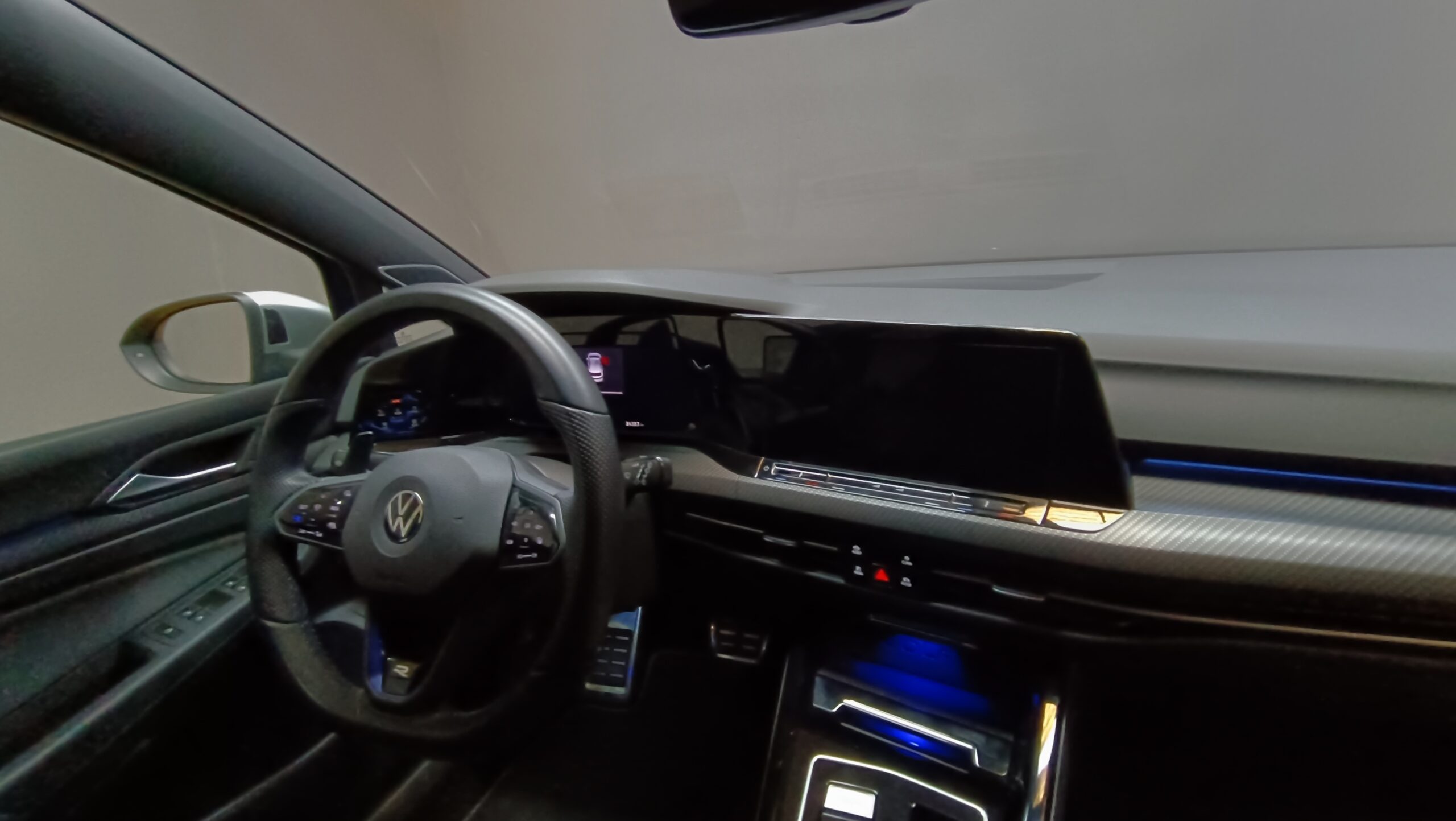 VW GOLF 8R 2.0 320CV