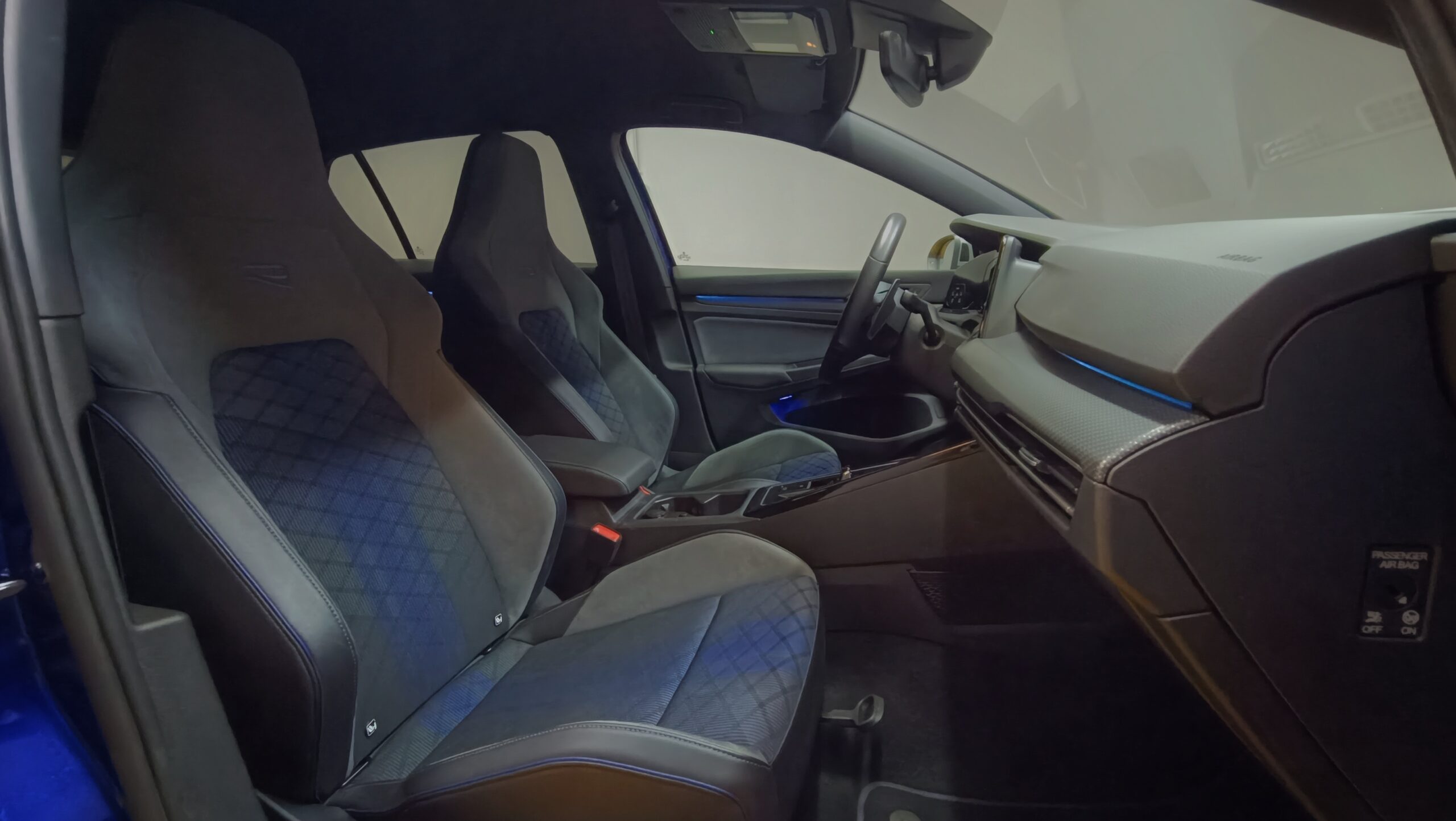 VW GOLF 8R 2.0 320CV
