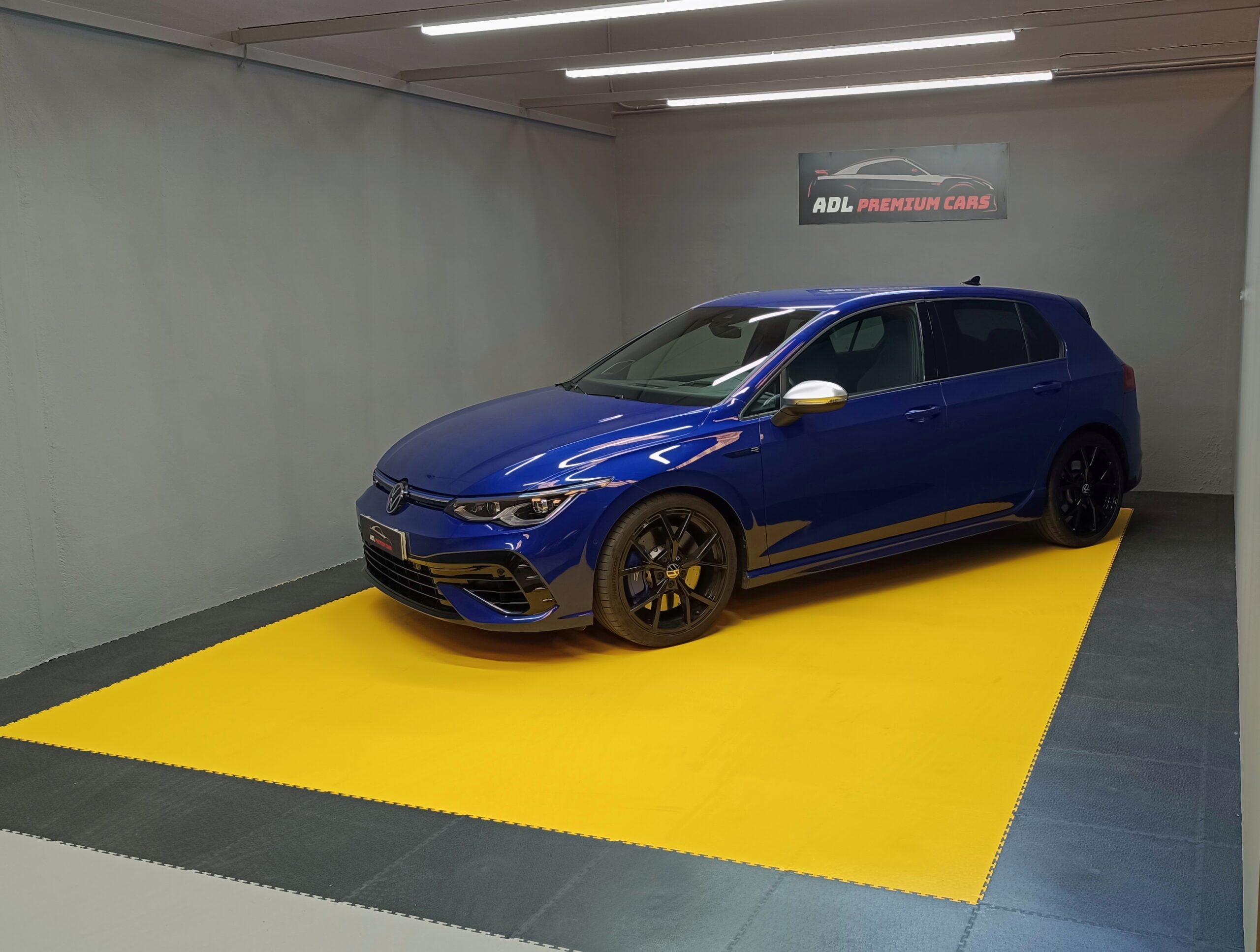 VW GOLF 8R 2.0 320CV