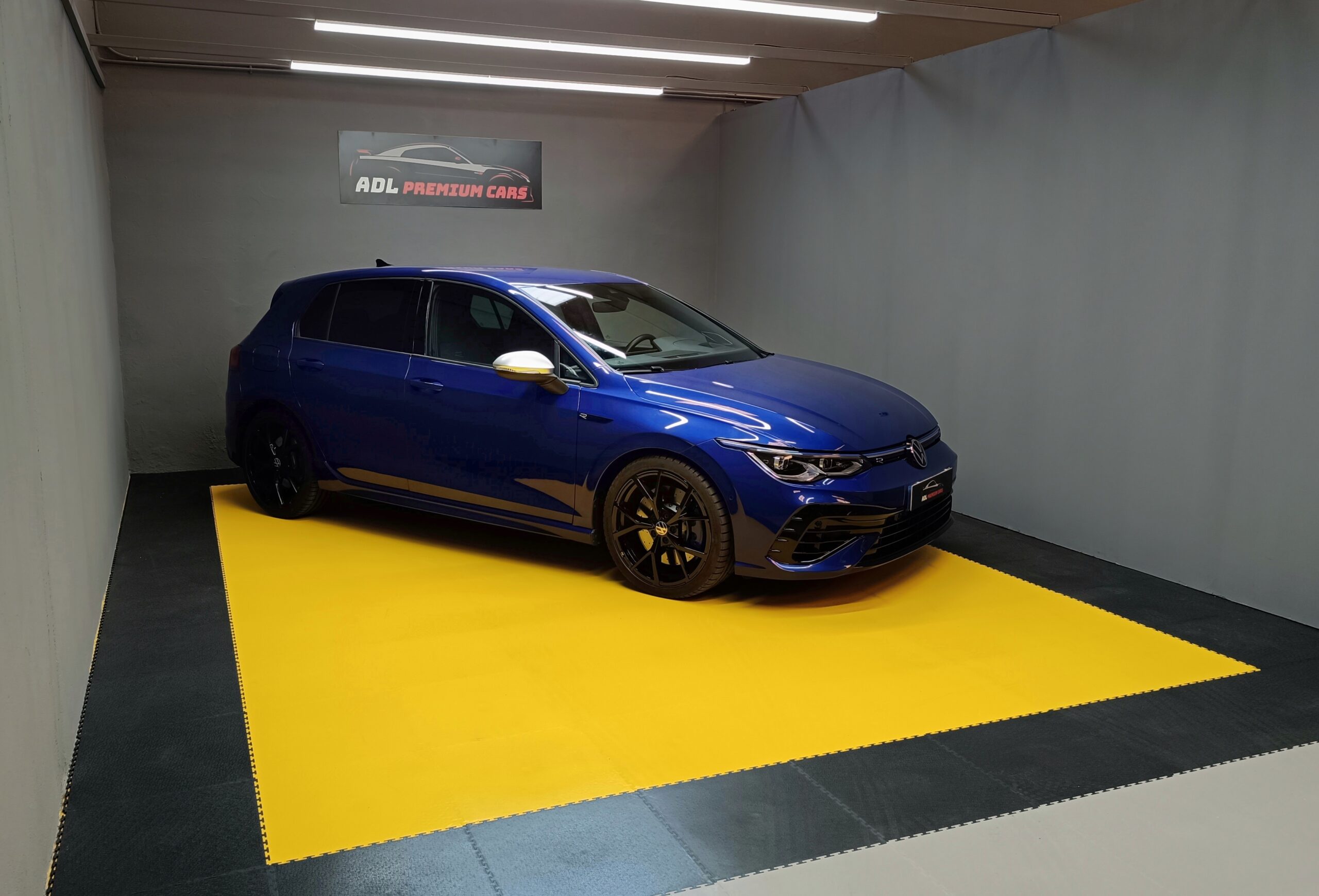VW GOLF 8R 2.0 320CV