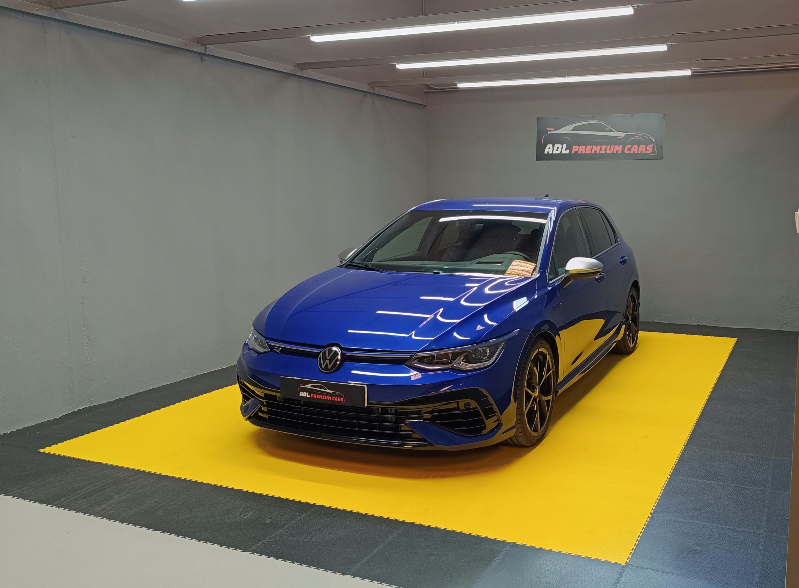 VW GOLF 8R 2.0 320CV
