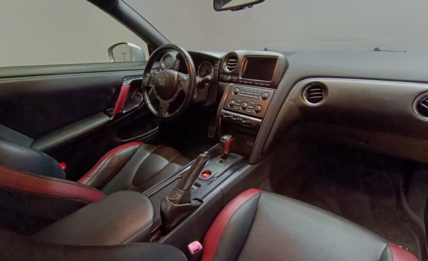 NISSAN GT-R 35 BLACK EDITION 530CV