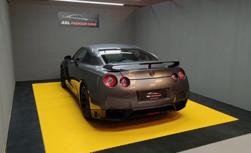 NISSAN GT-R 35 BLACK EDITION 530CV