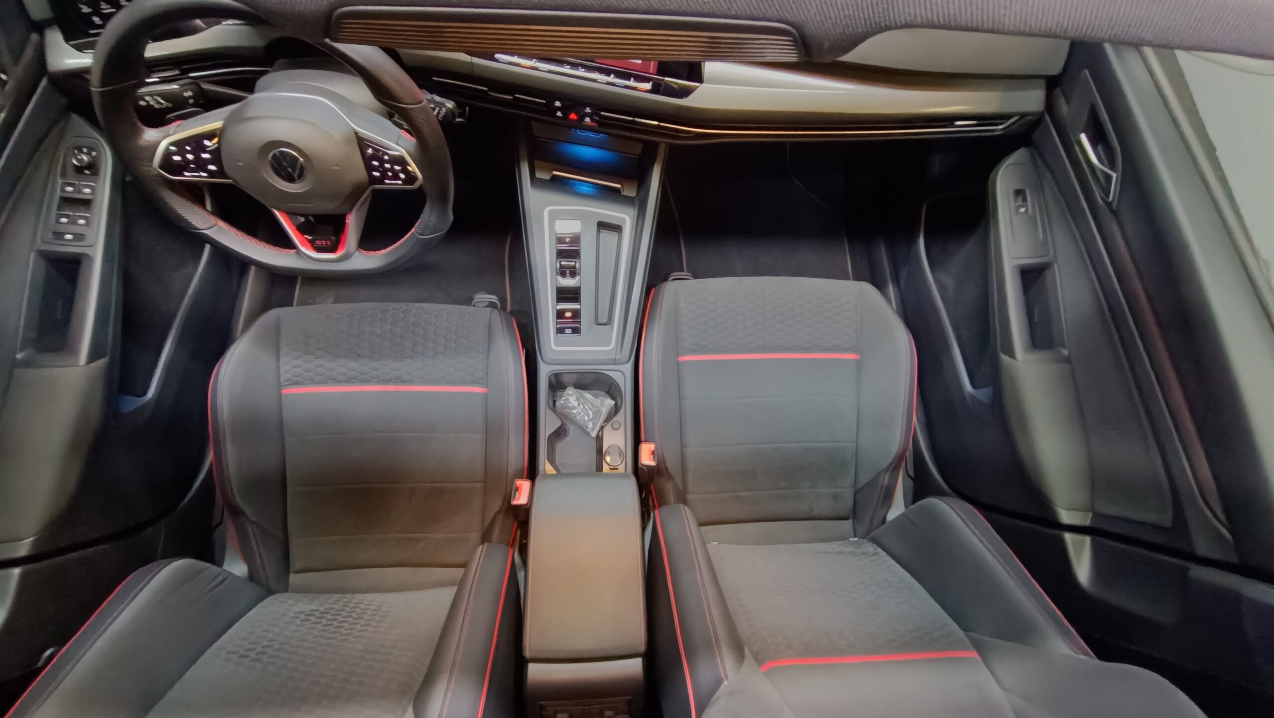VW GOLF GTI CLUBSPORT MK8 300CV