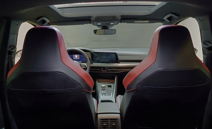 VW GOLF GTI CLUBSPORT MK8 300CV