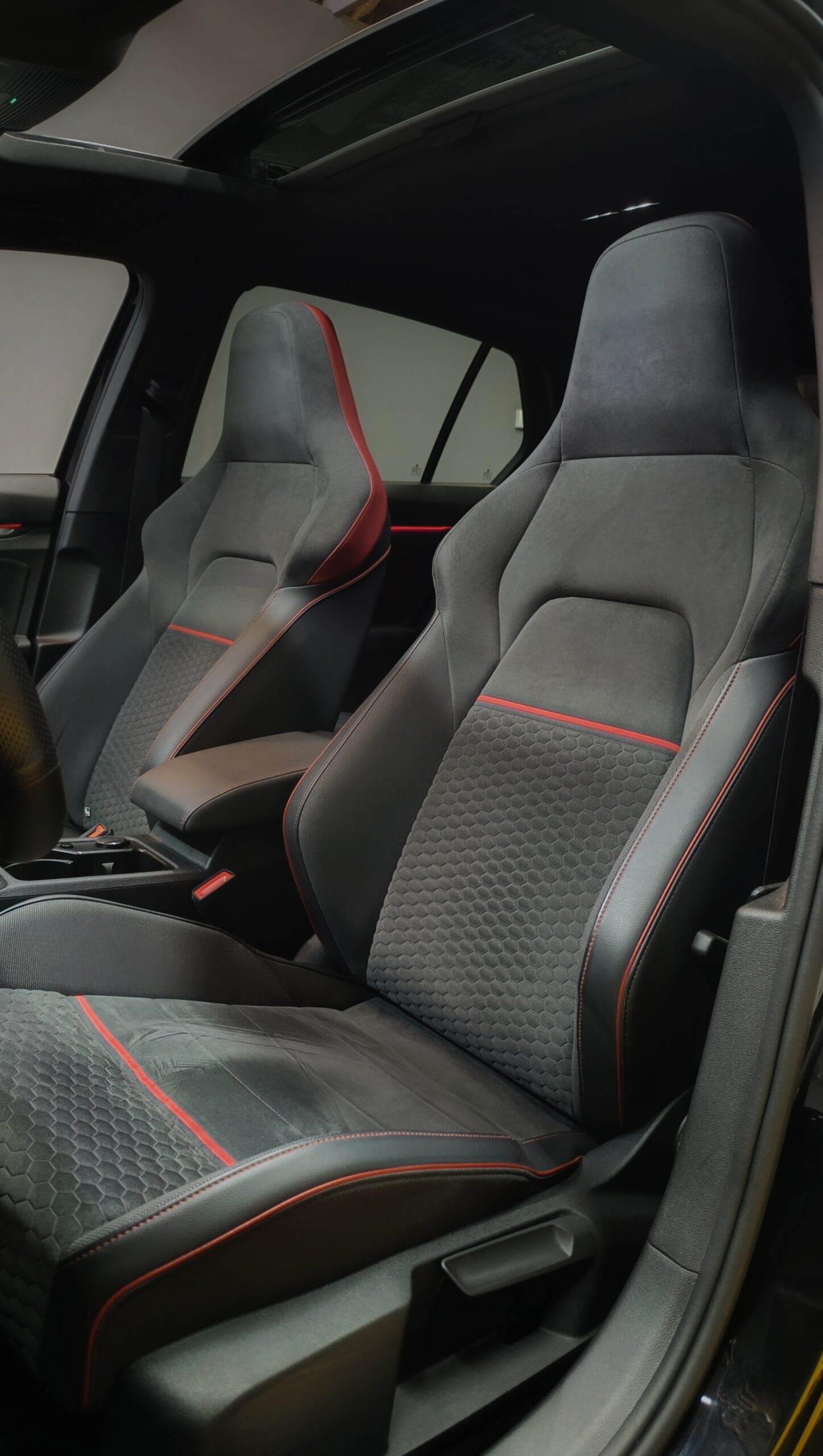 VW GOLF GTI CLUBSPORT MK8 300CV