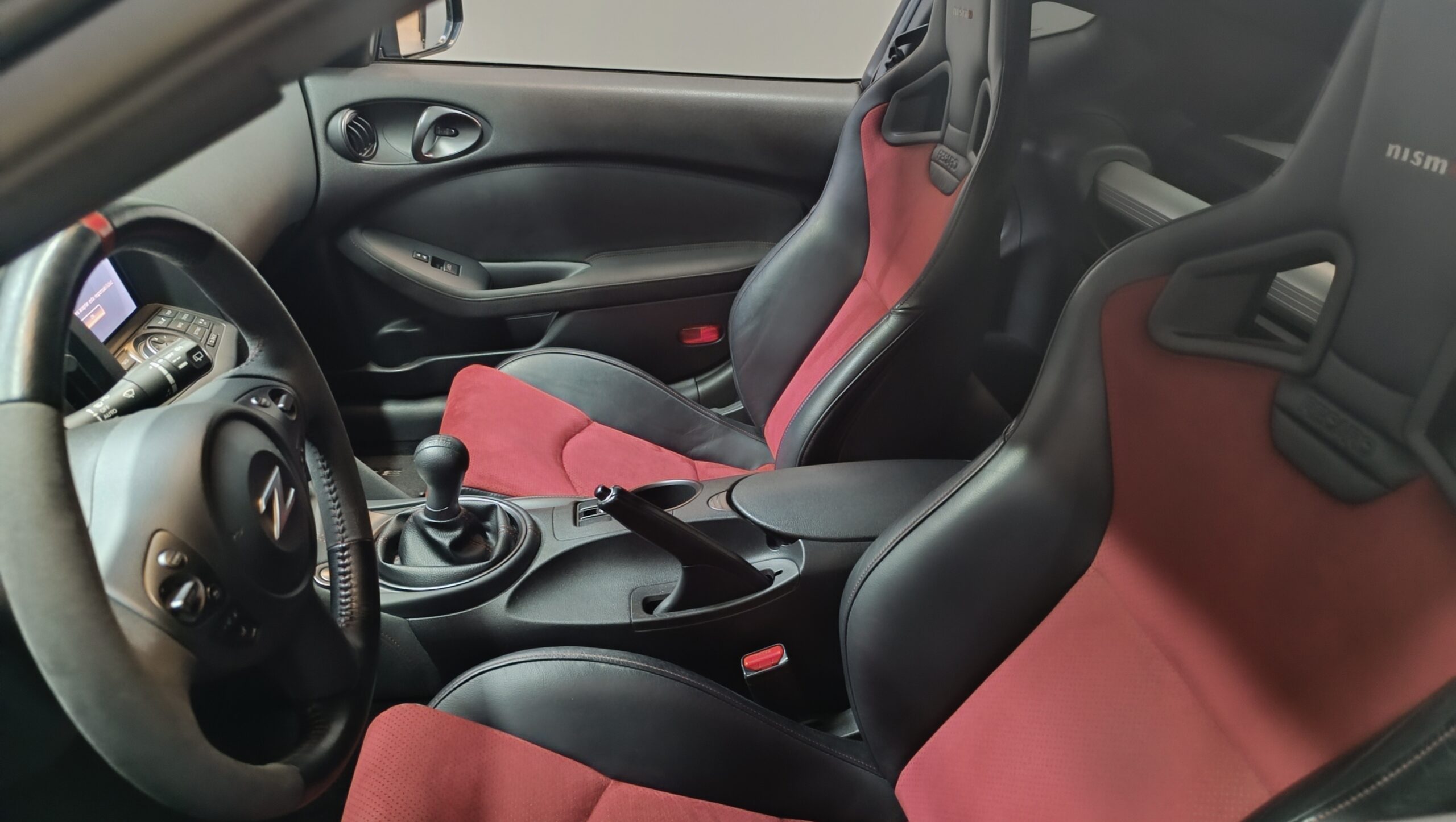 NISSAN 370Z NISMO 3.7 V6 344CV