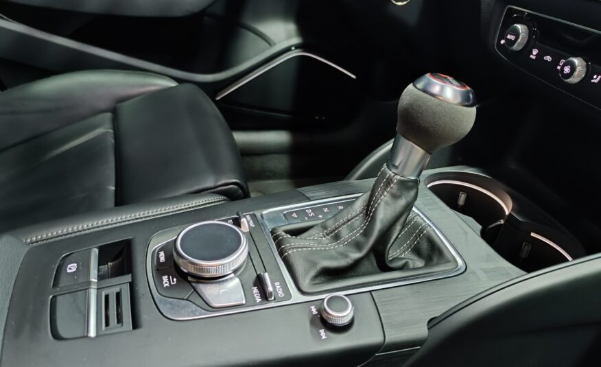 AUDI RS3 SEDAN DAZA 2.5 400CV