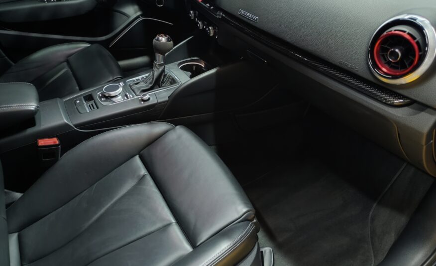 AUDI RS3 SEDAN DAZA 2.5 400CV