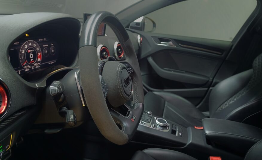 AUDI RS3 SEDAN DAZA 2.5 400CV