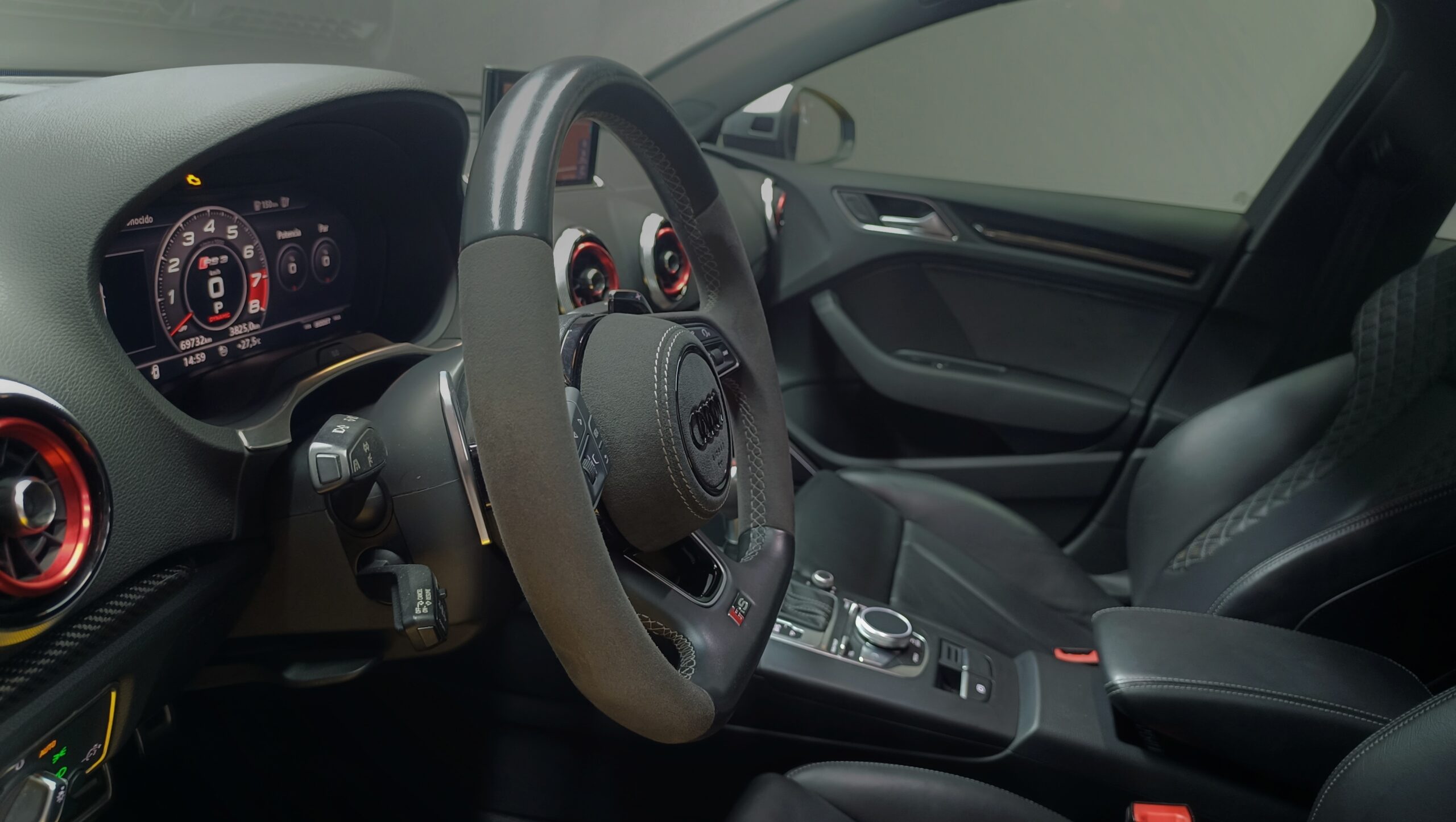 AUDI RS3 SEDAN DAZA 2.5 400CV