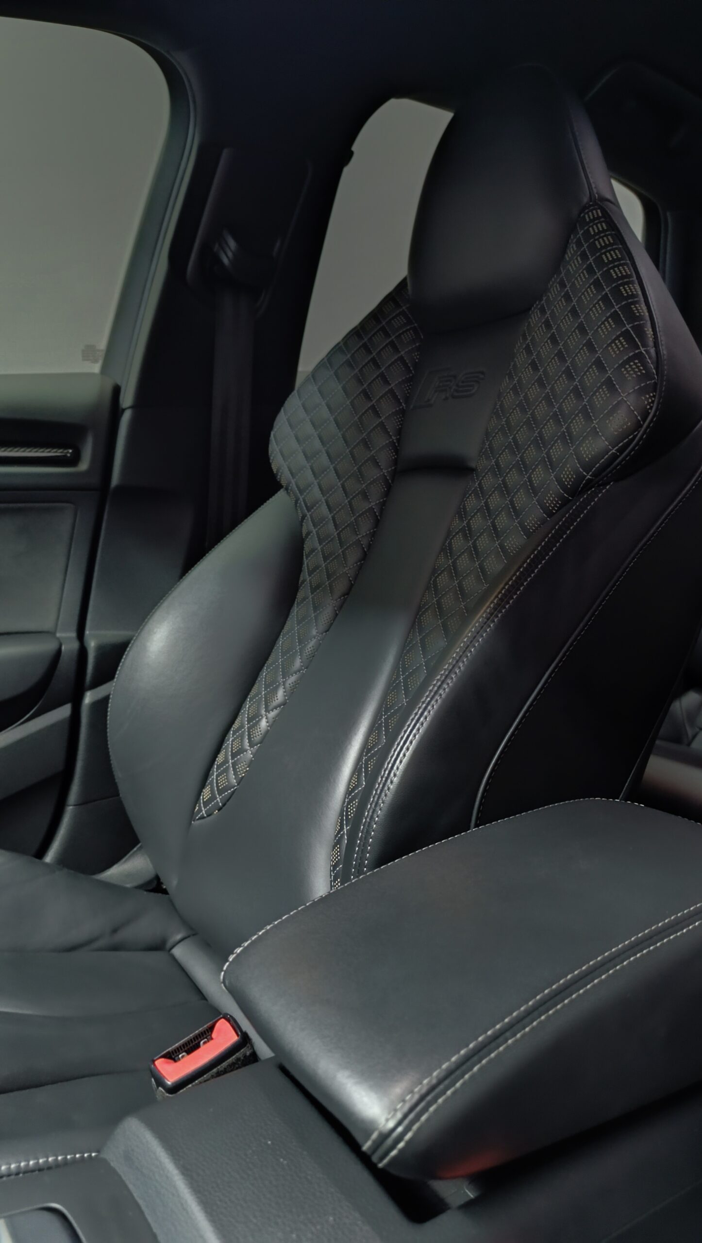 AUDI RS3 SEDAN DAZA 2.5 400CV