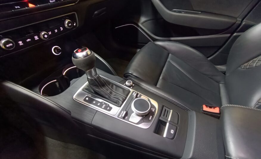AUDI RS3 SEDAN DAZA 2.5 400CV