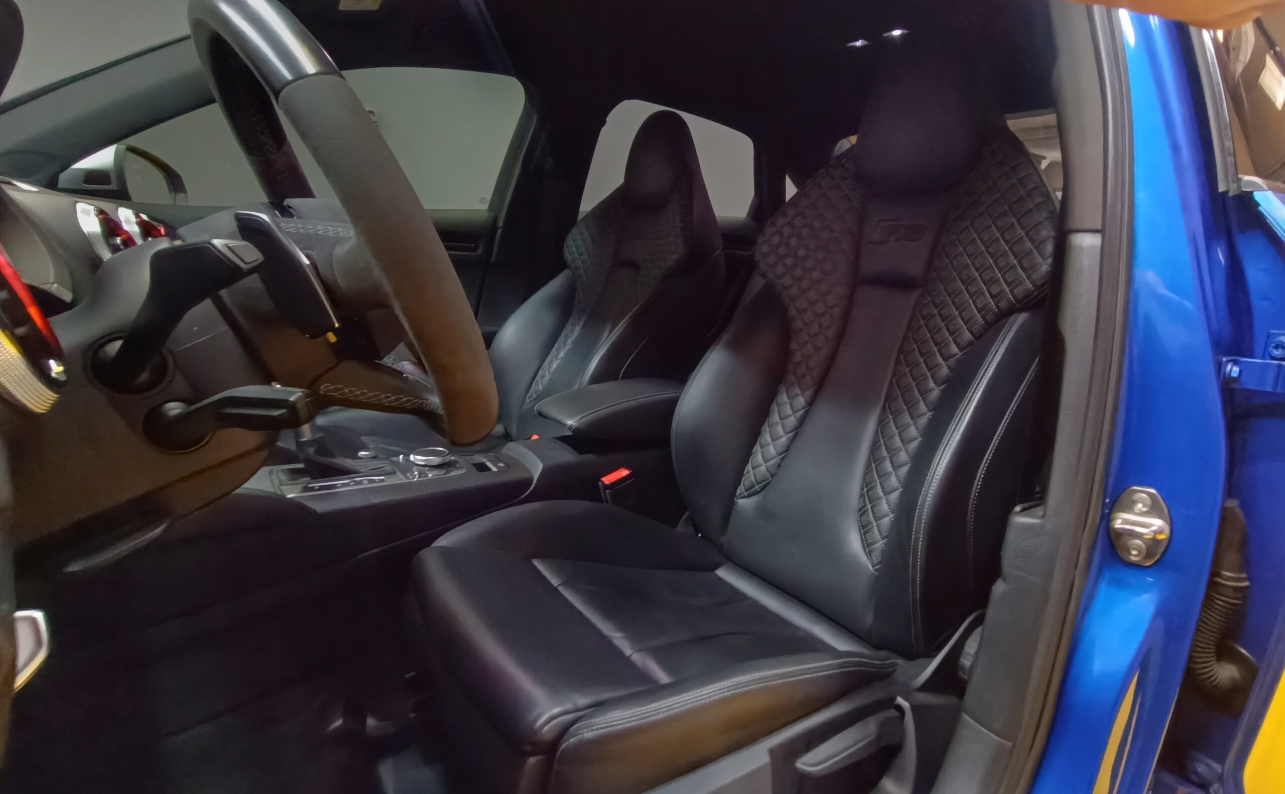 AUDI RS3 SEDAN DAZA 2.5 400CV
