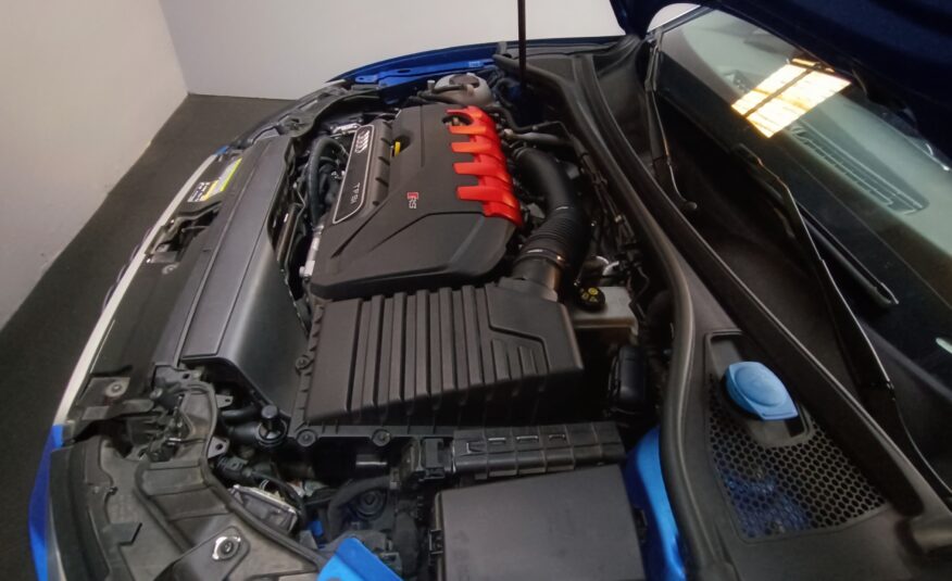 AUDI RS3 SEDAN DAZA 2.5 400CV