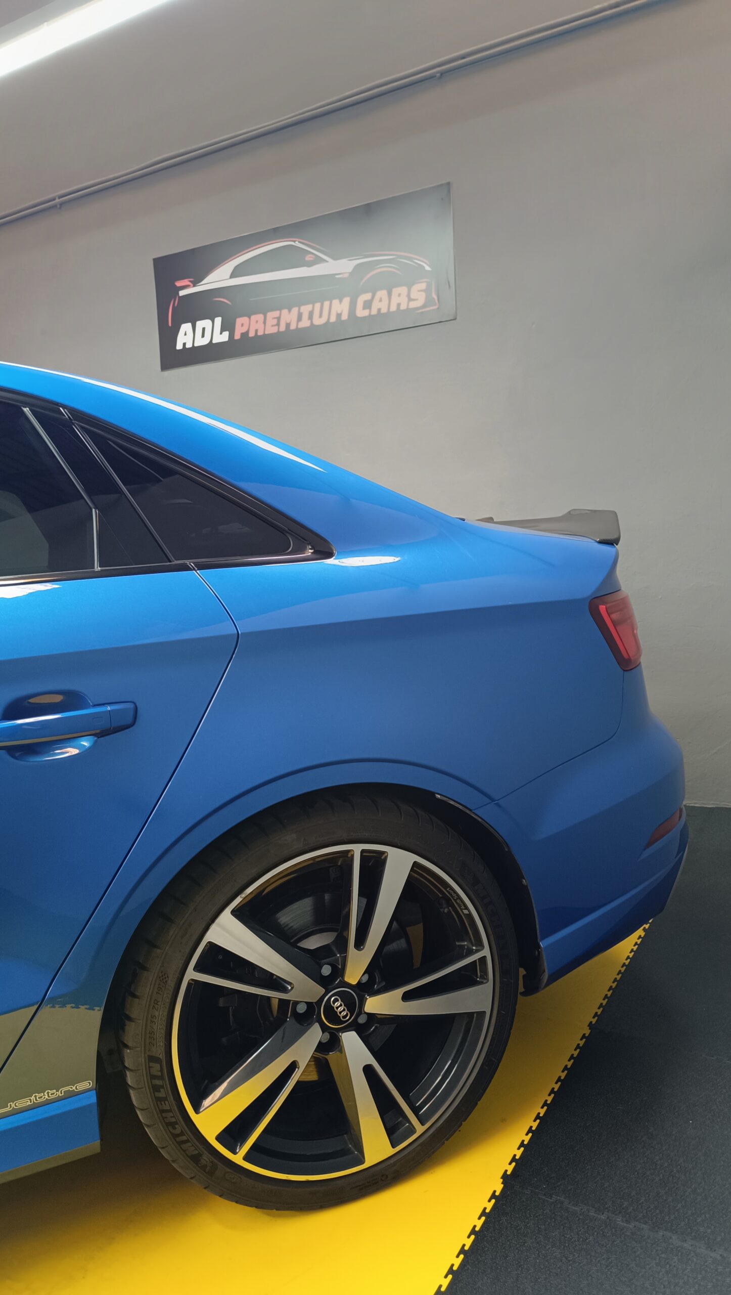 AUDI RS3 SEDAN DAZA 2.5 400CV