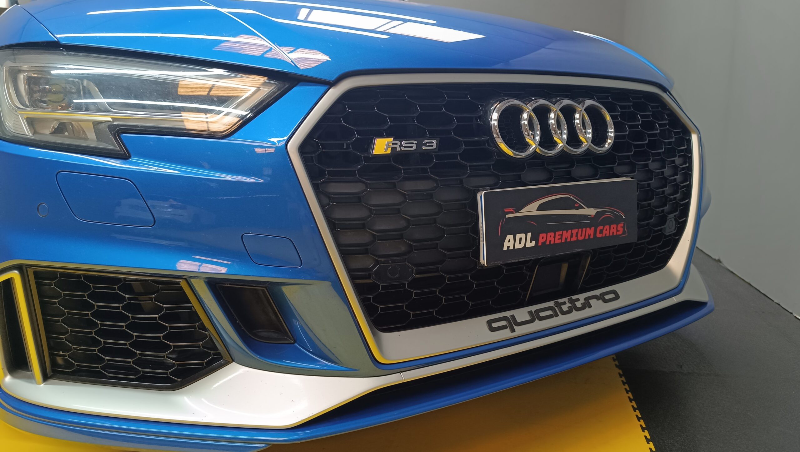 AUDI RS3 SEDAN DAZA 2.5 400CV
