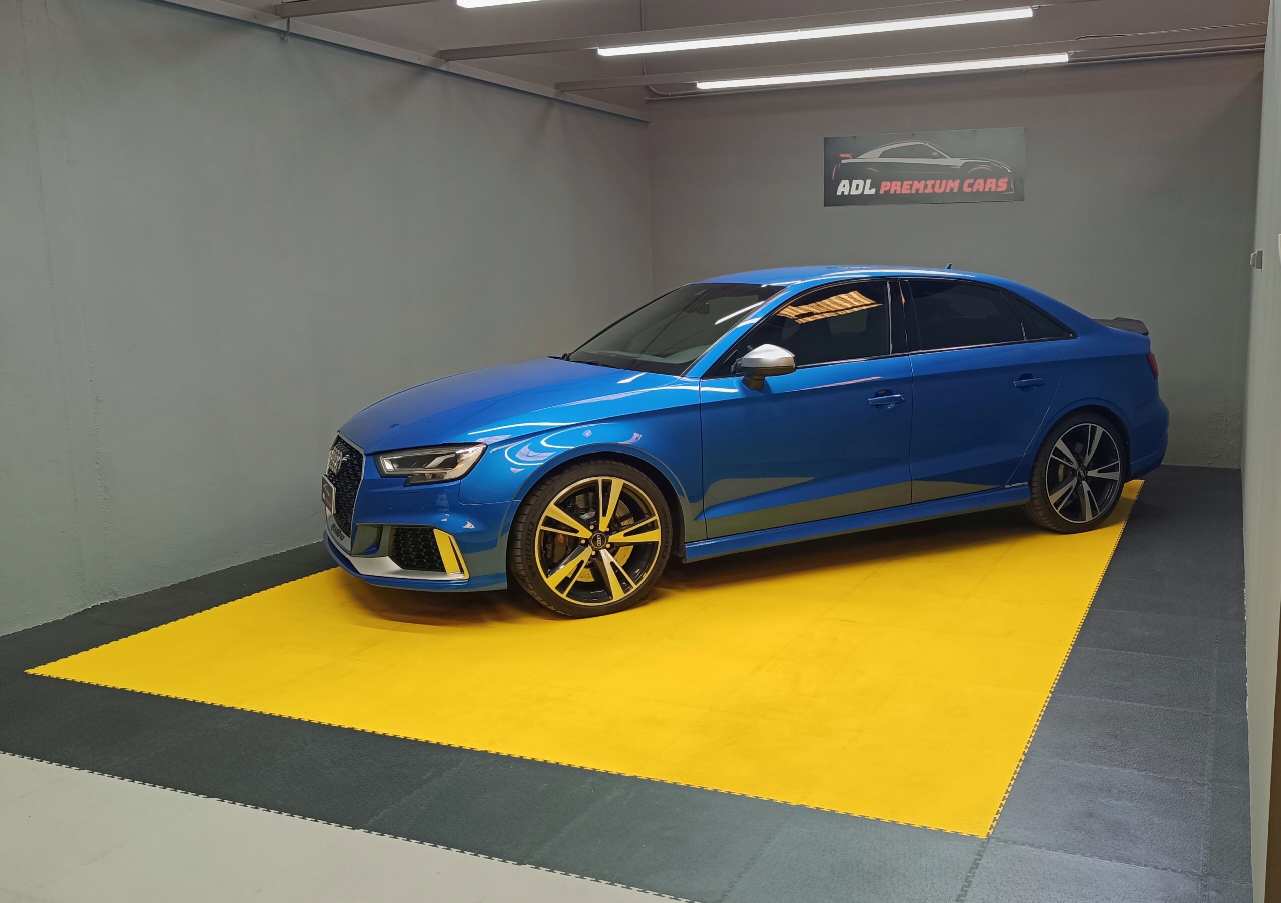 AUDI RS3 SEDAN DAZA 2.5 400CV