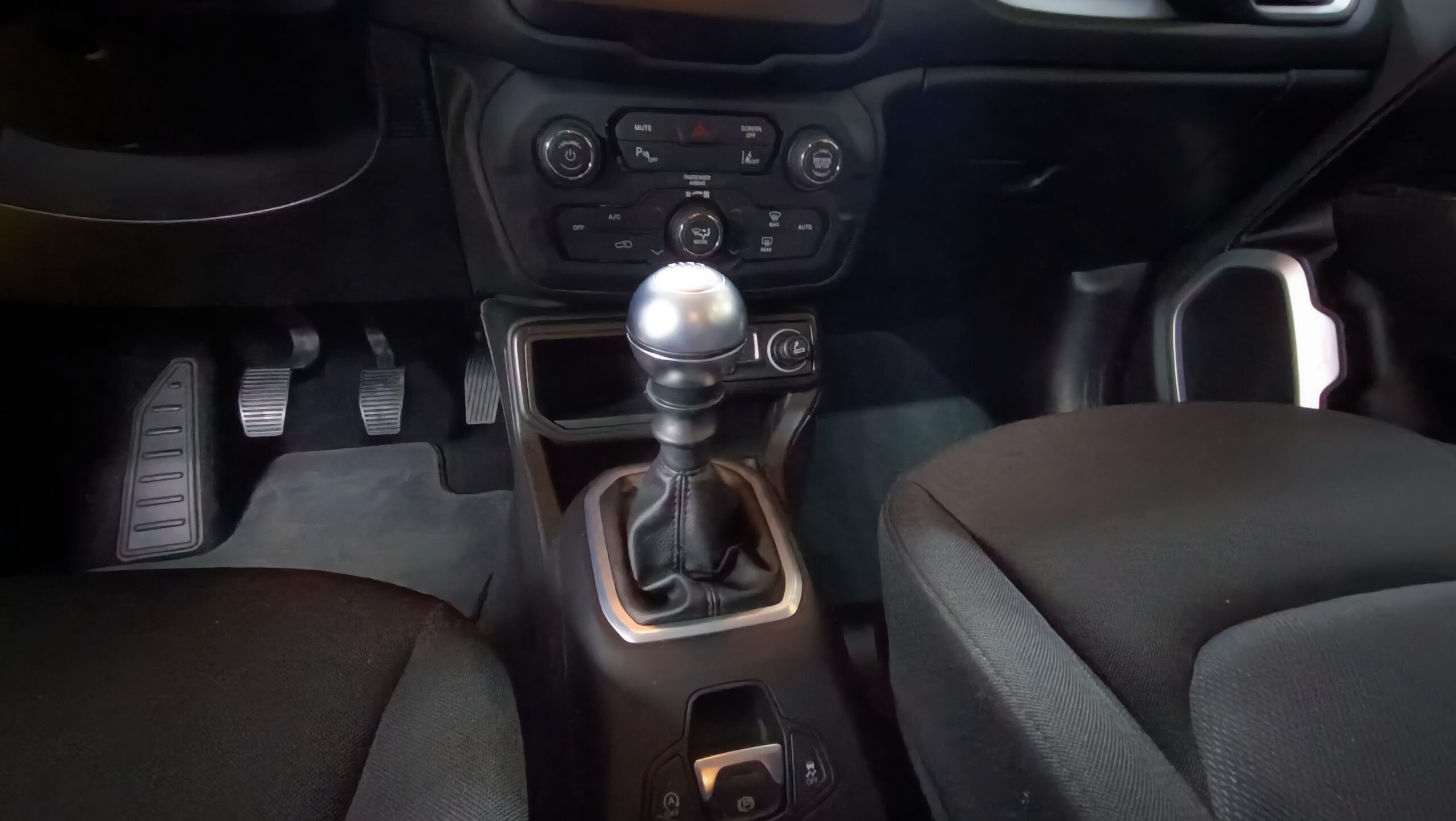JEEP RENEGADE SPORT 1.0 120CV