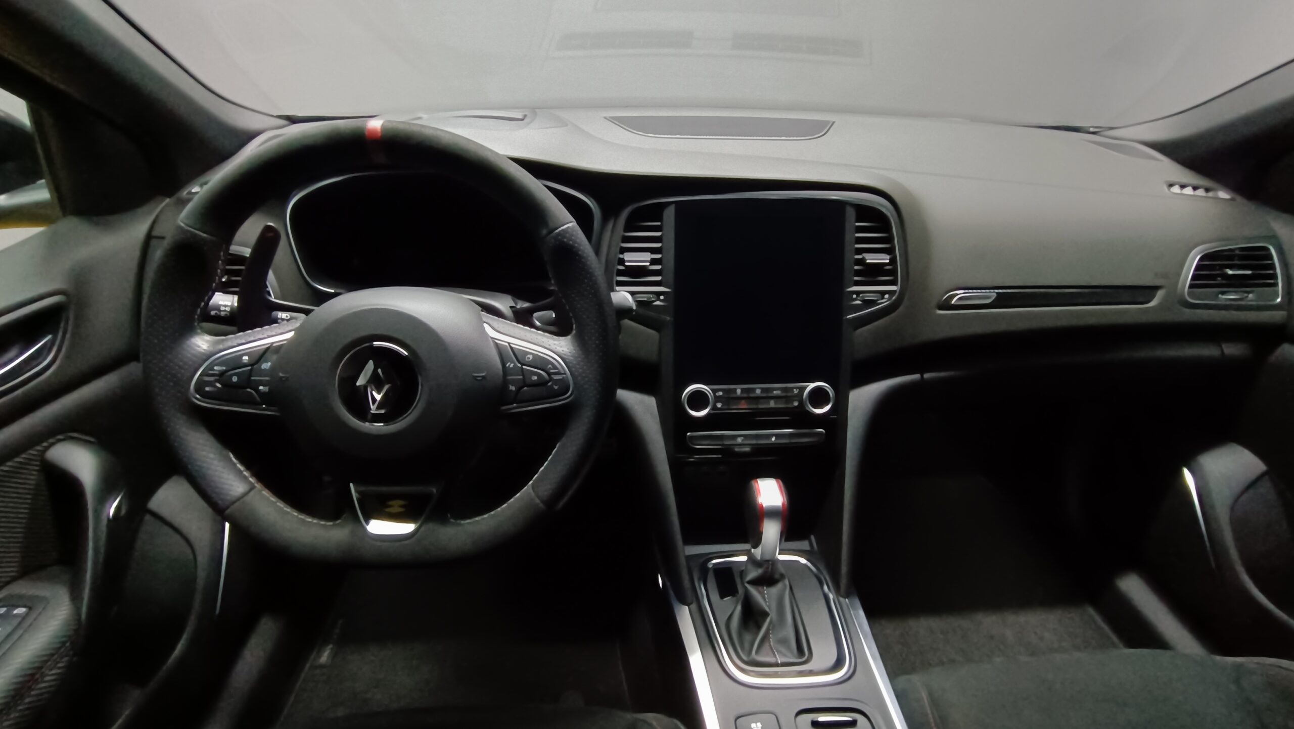 RENAULT MEGANE R.S TROPHY 1.8 300CV
