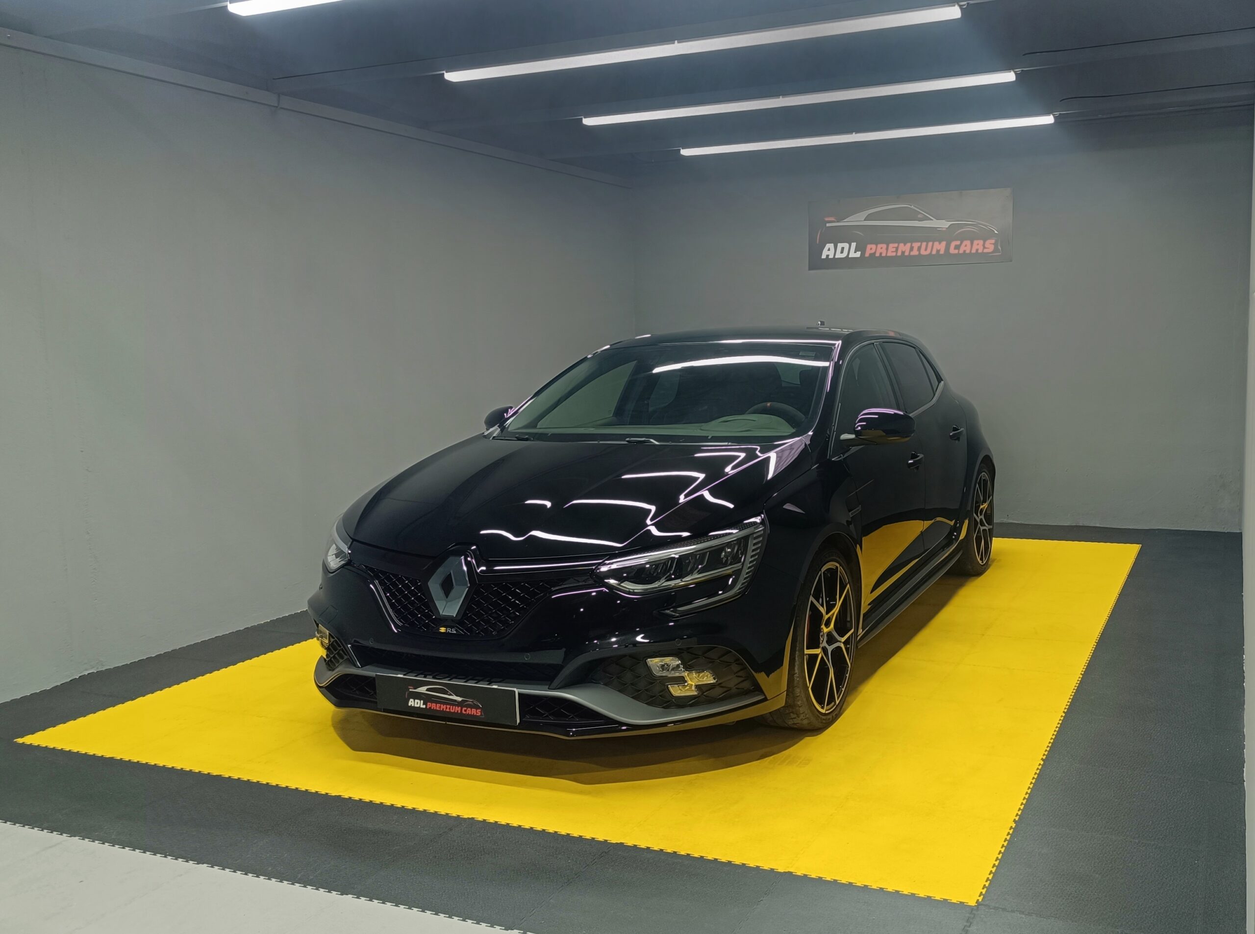 RENAULT MEGANE R.S TROPHY 1.8 300CV