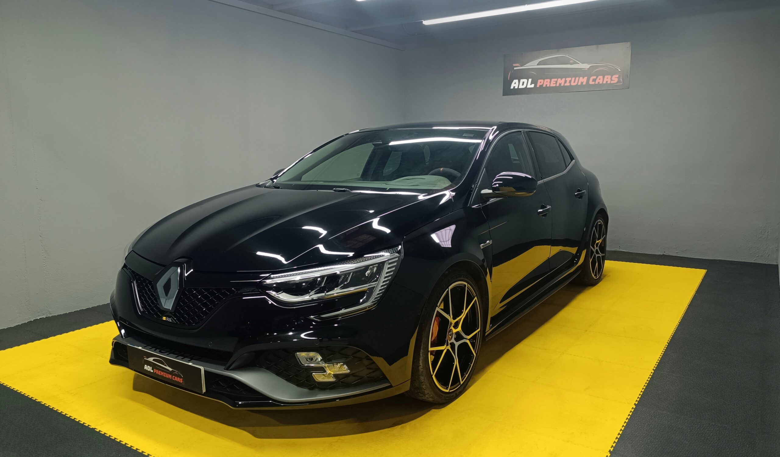 RENAULT MEGANE R.S TROPHY 1.8 300CV