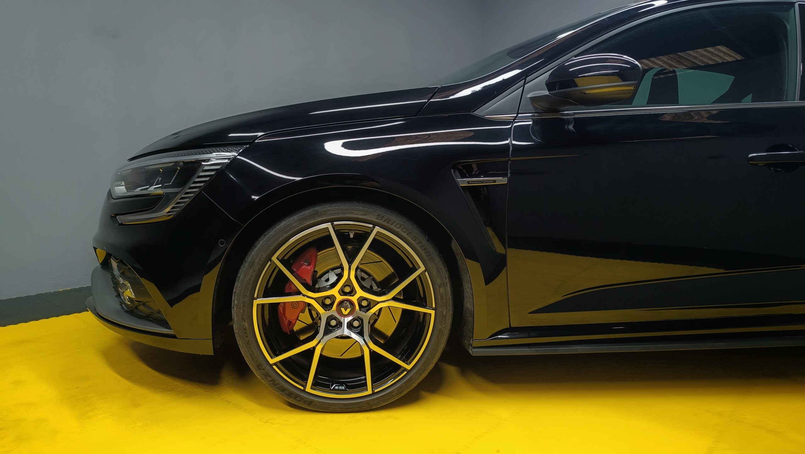 RENAULT MEGANE R.S TROPHY 1.8 300CV