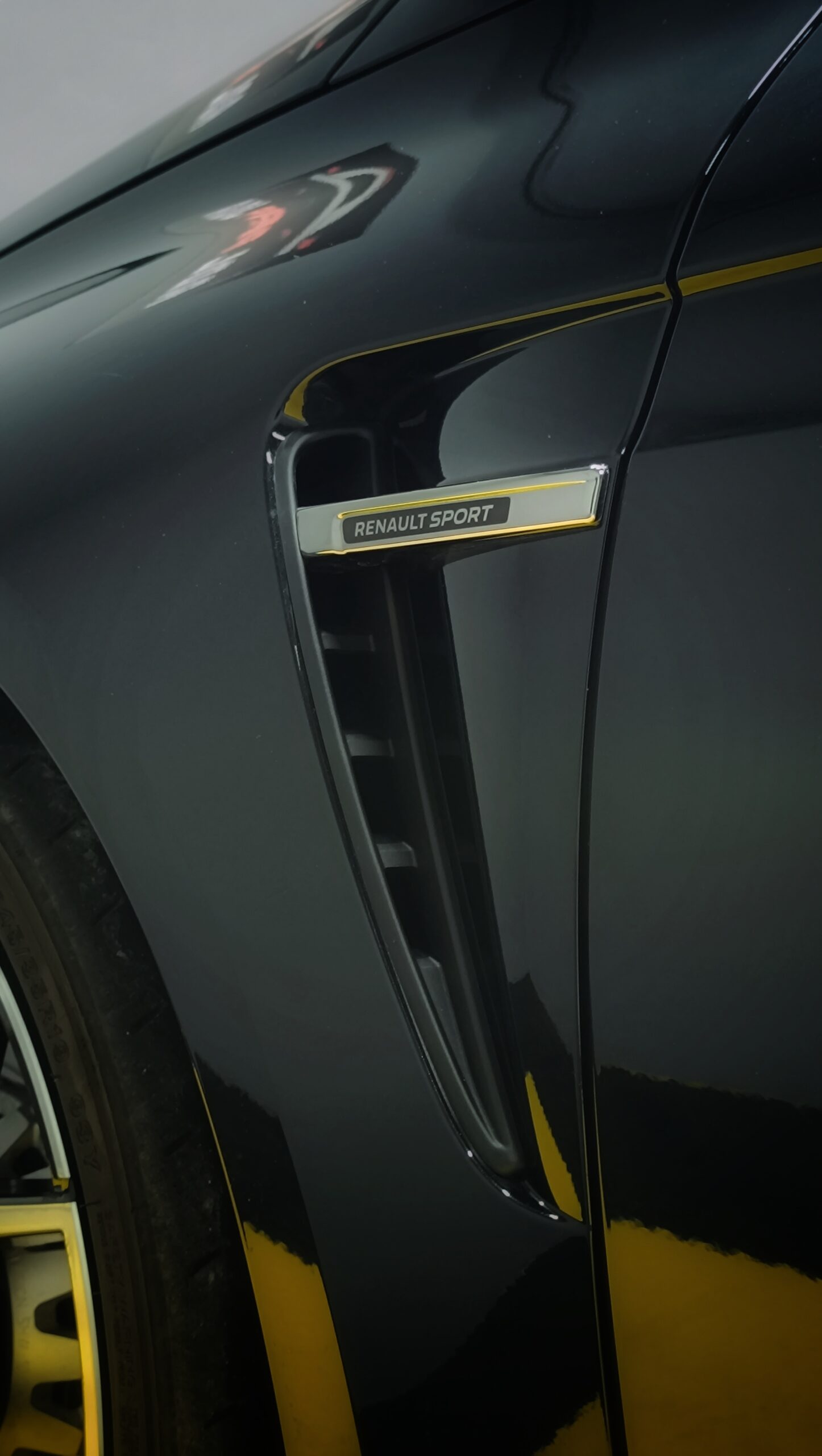RENAULT MEGANE R.S TROPHY 1.8 300CV